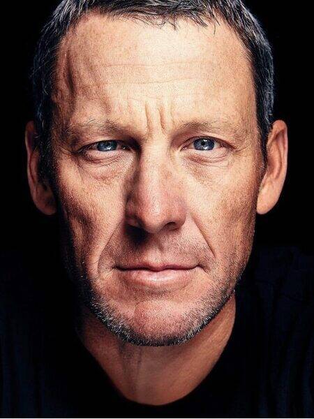 Lance Armstrong Sursa: Premiere Speakers Bureau